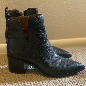 Franco Sarto Darona Bootie